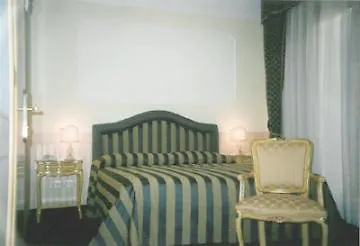 Ξενοδοχείο Edera 3*