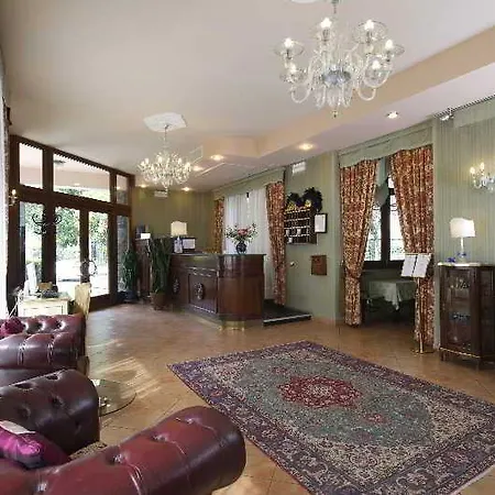 Hotel Edera 3*