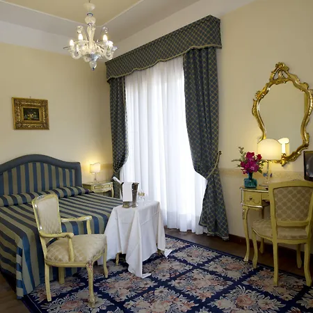 Edera Ξενοδοχείο 3*