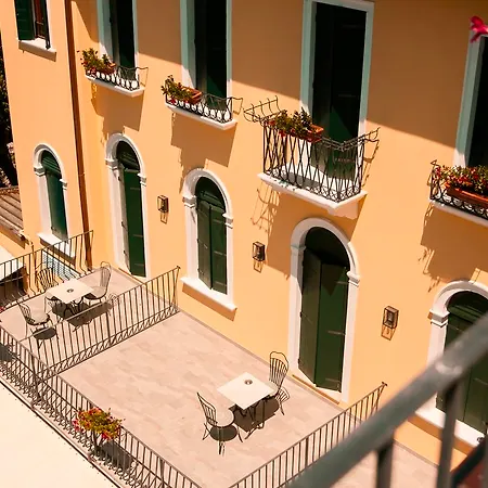 Hotel Edera 3*