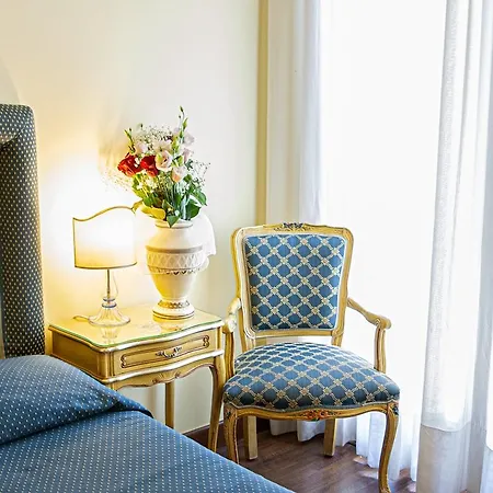 Hotel Edera 3*