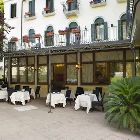 Hotel Edera
