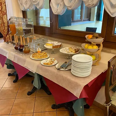 Edera Ξενοδοχείο Λίντο της Βενετίας