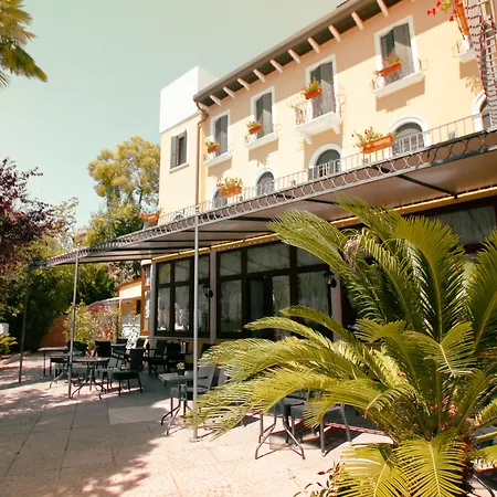 Edera Hotel