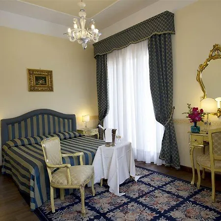 Hotel Edera