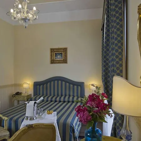 Ξενοδοχείο Edera 3*